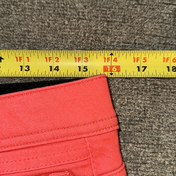 Democracy Jeans - Picture 5 of 7